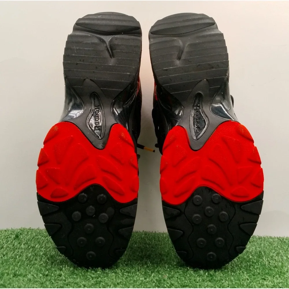 Reebok Trideca 200 Shoes Men's Size 12 M Medium Black Red Athletic Daily Sneaker